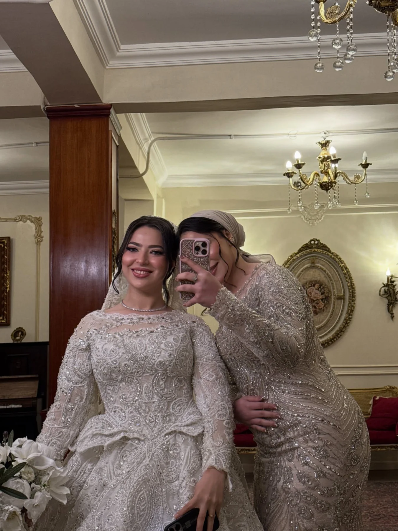 من إطلالات Malak Zewita — 21