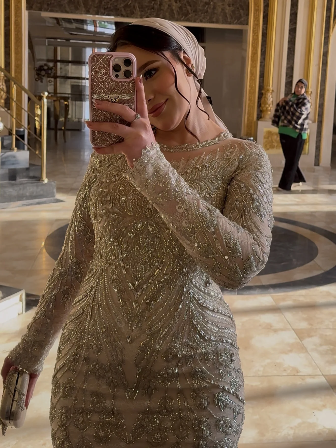 من إطلالات Malak Zewita — 25