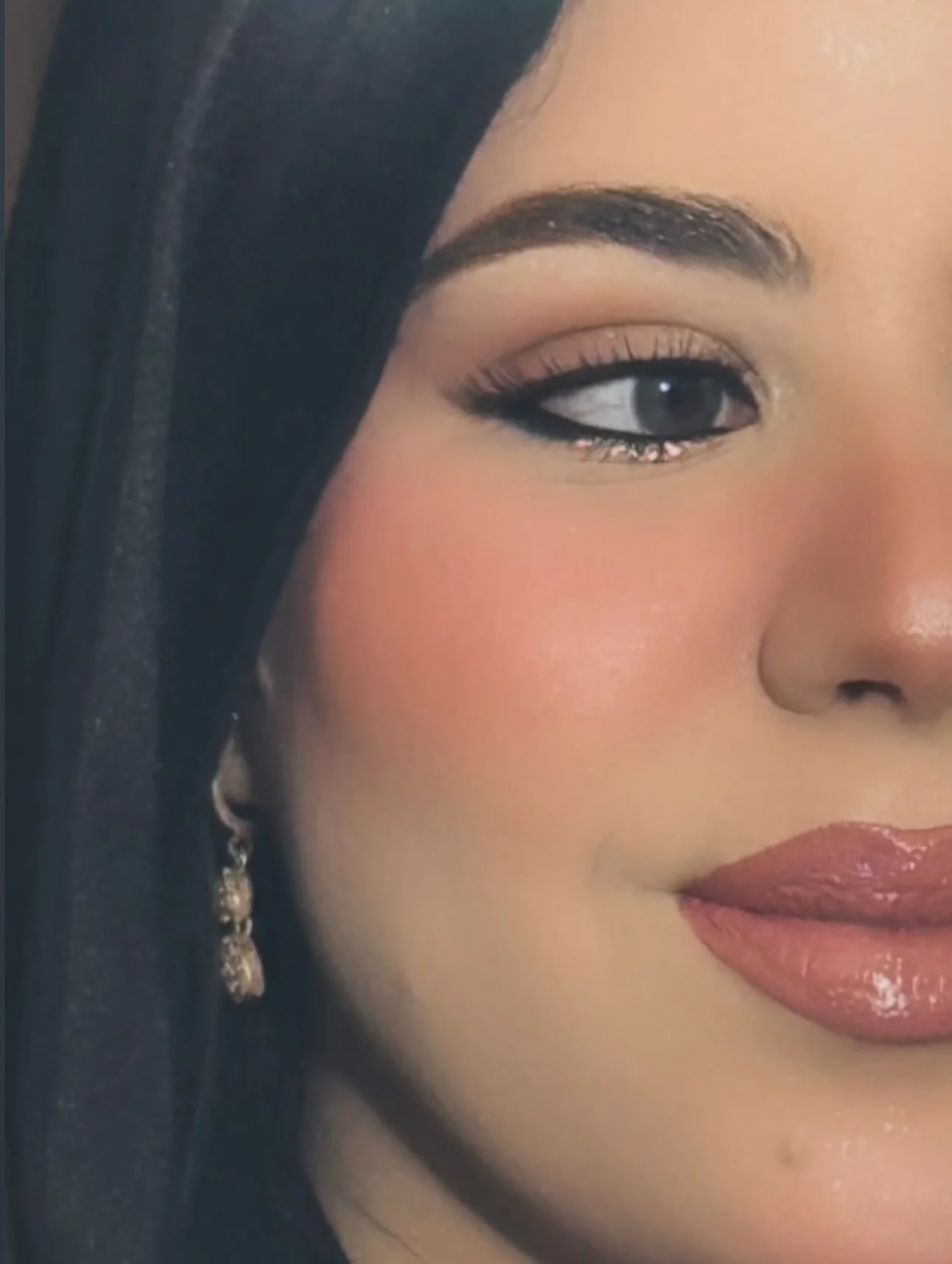 من إطلالات Malak Zewita — 51